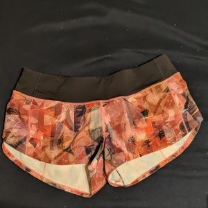 Lululemon speed up shorts 2.5 inches